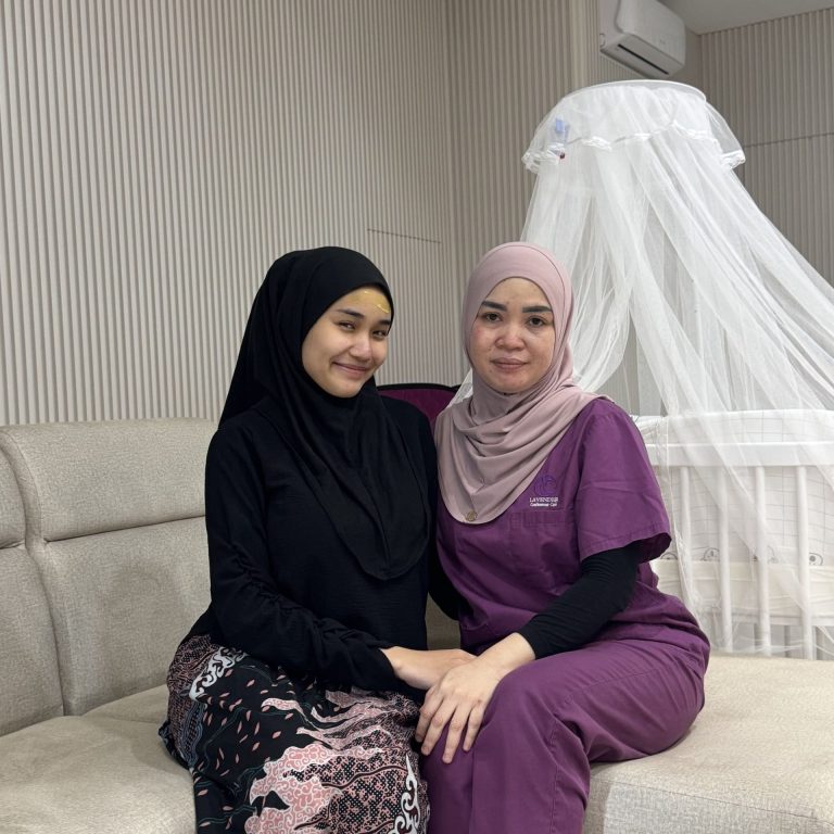 Alley Real (Malaysian Influencer)